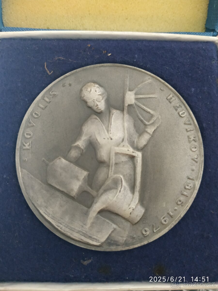 Odznaky a medaile - 2