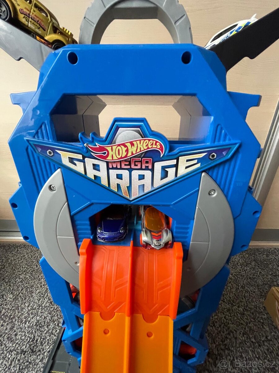 Hot Wheels City Mega garáž - top stav - 2