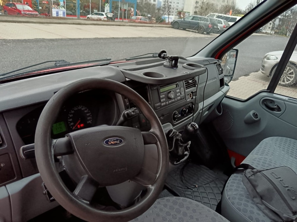 Prodám Ford Transit 2.2tdci 63kw 9míst - 2