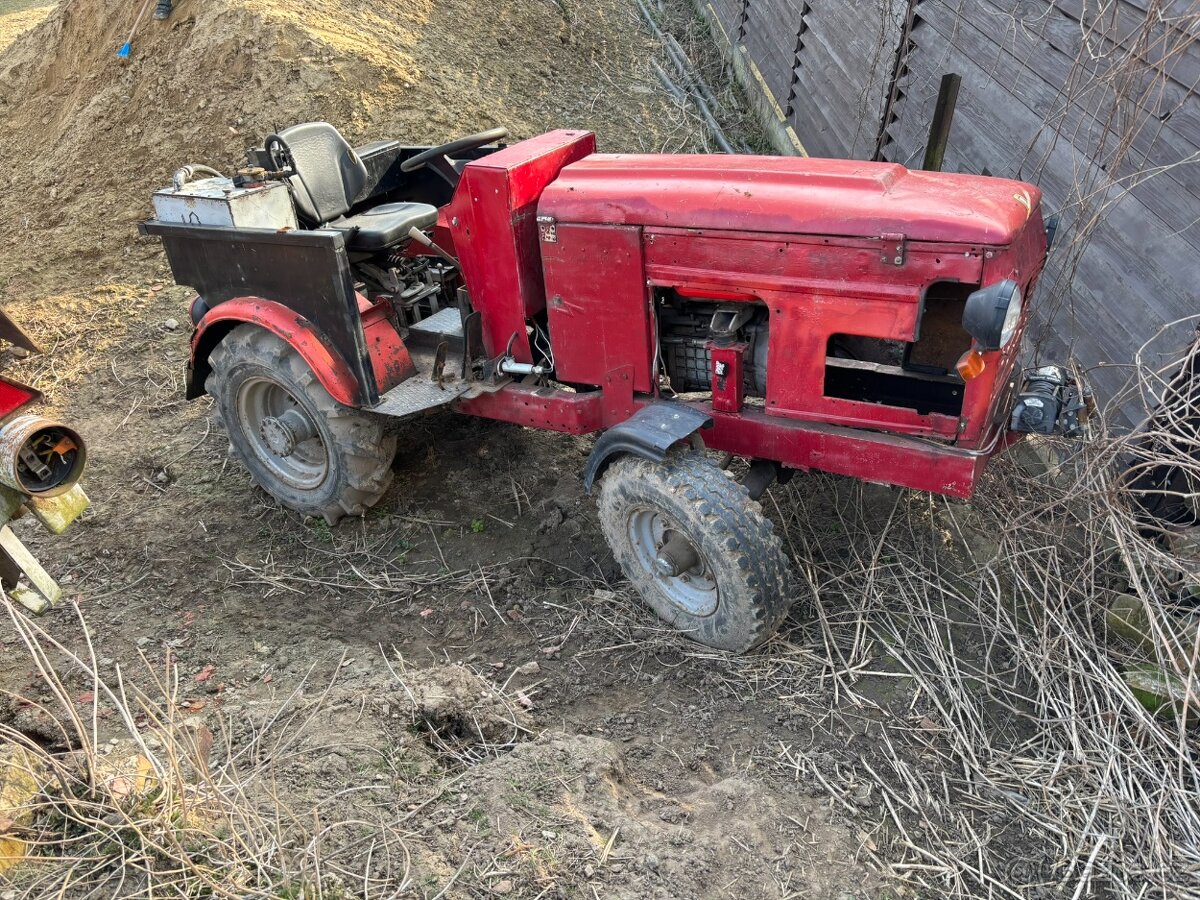 Domaděl malotraktor - 2