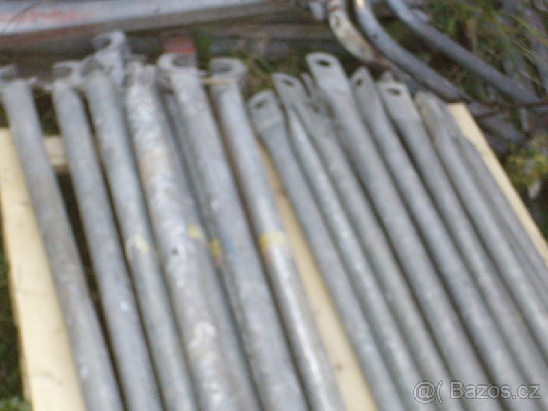 pery lešení zavětrování, L-ka na překlady, lešení, Jekly - 2