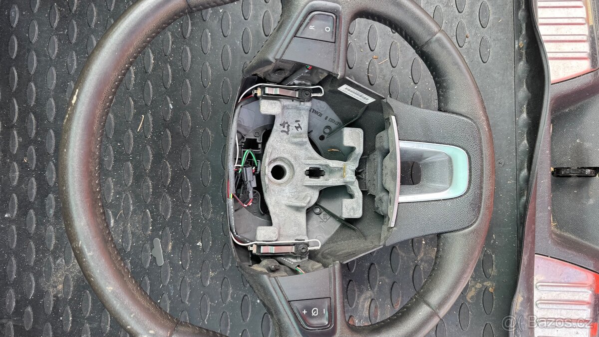 Renault laguna 3 volant - 2