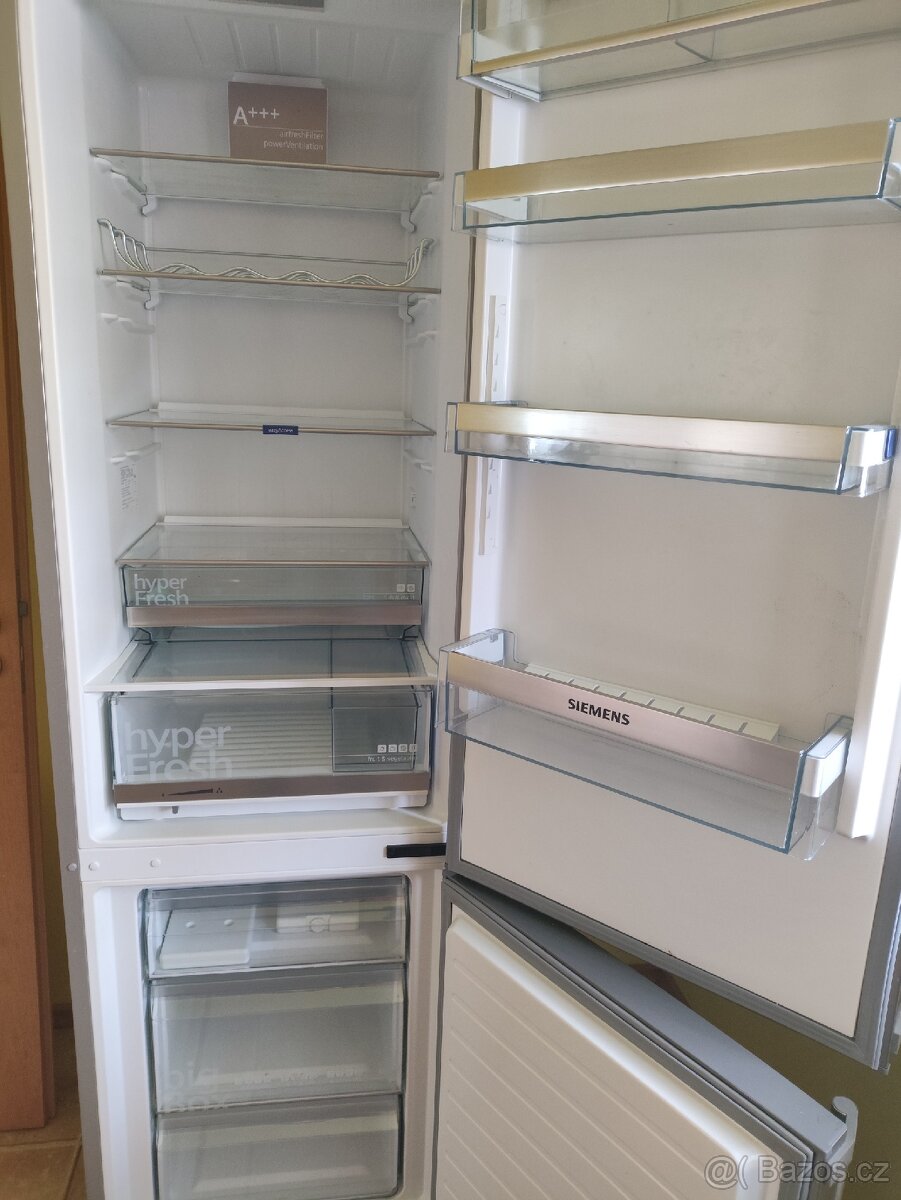 Lednička Siemens - 2