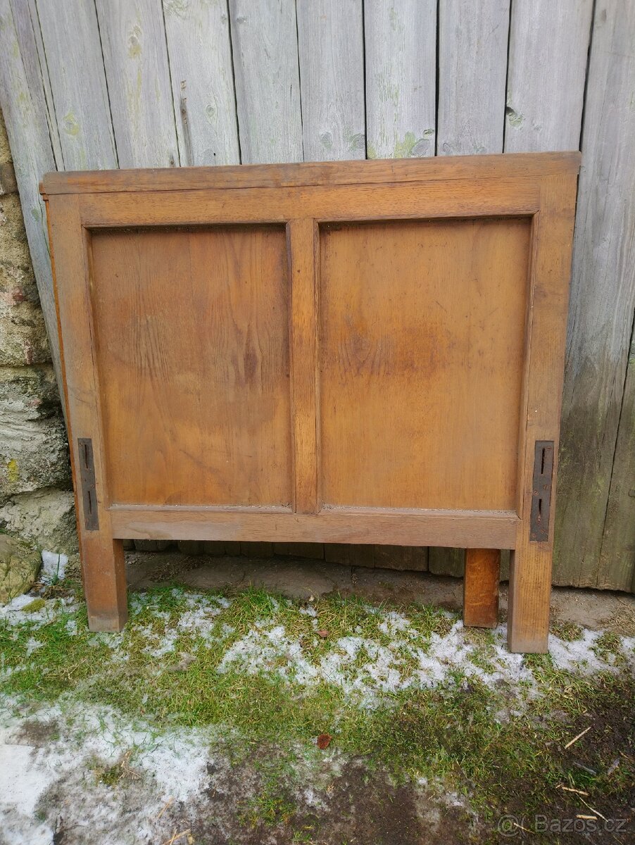 Prodám postele délka roštu 180 cm 40 léta až 50 - 2