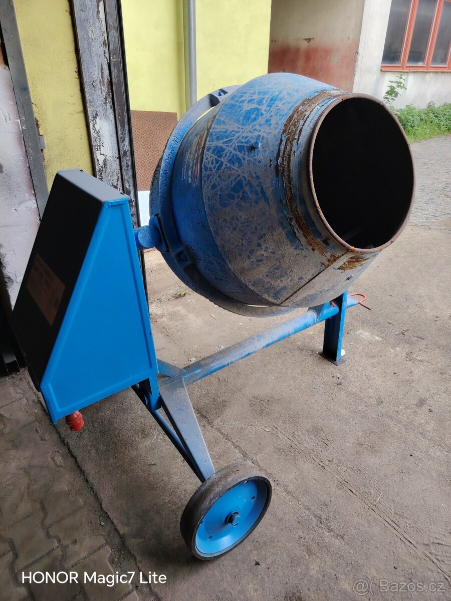 Míchačka na beton - 2