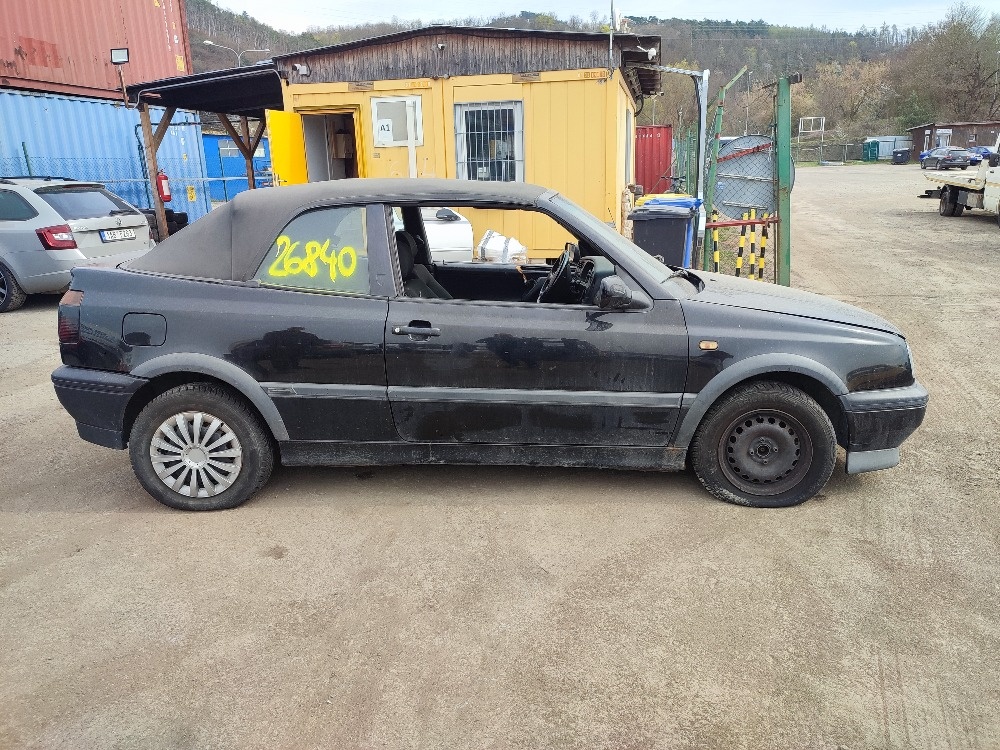 VW Golf Kabriolet č. 26840 - 2
