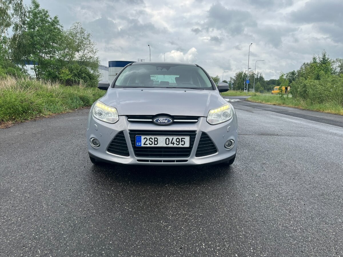 Ford Focus Mk3 1.6 EcoBoost 110 kW Titanium - 2