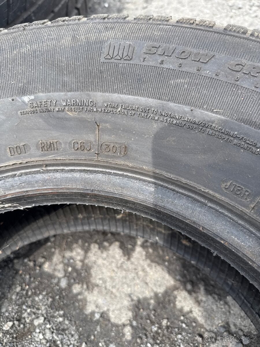 1 ks 235/75R15 105S Cooper Discoverer - 2