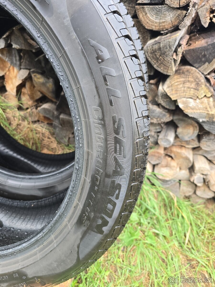 2x Celoroční pneu Pirelli 225/55 r19 - 2