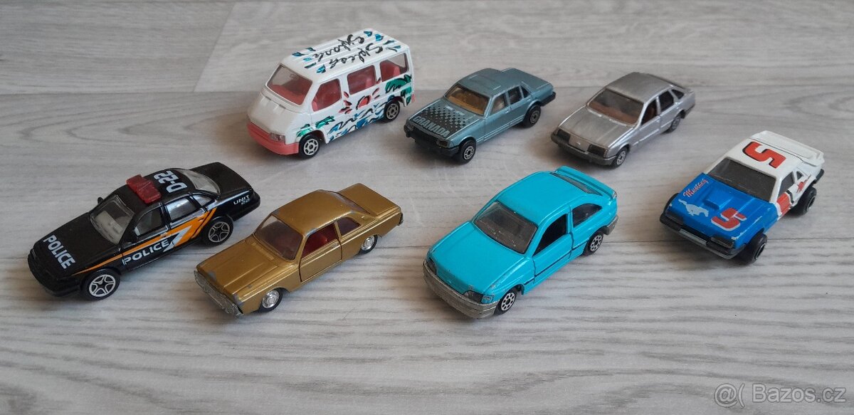 modely - autíčka Ford - 2