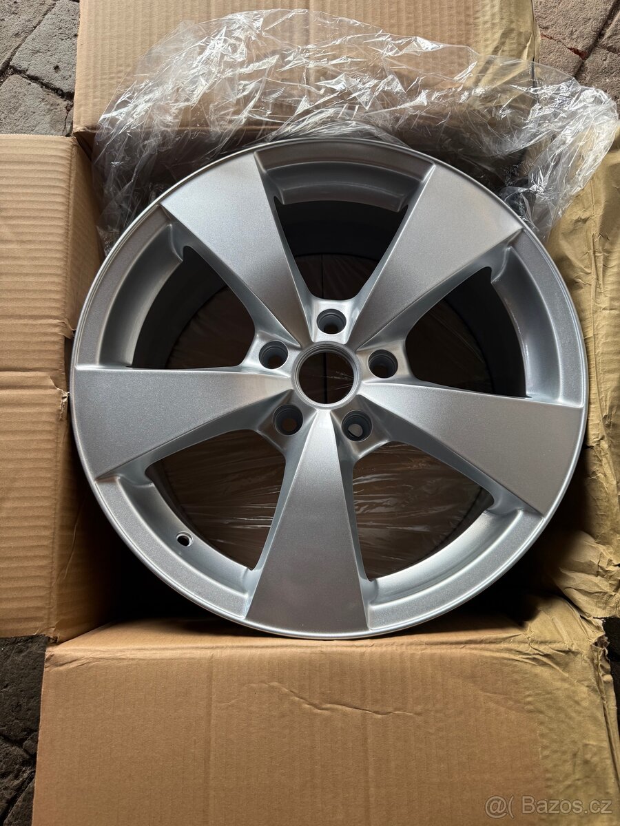 Alu disky nové r17, 5x114,3 Mazda, Hyundai, renault adalsi - 2
