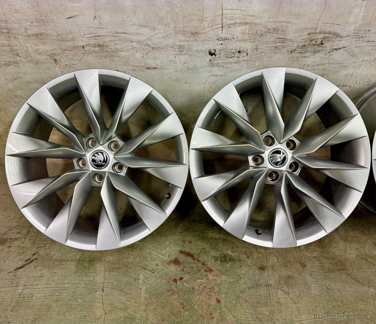 Alu kola Crystal Originál VW koncern - 2