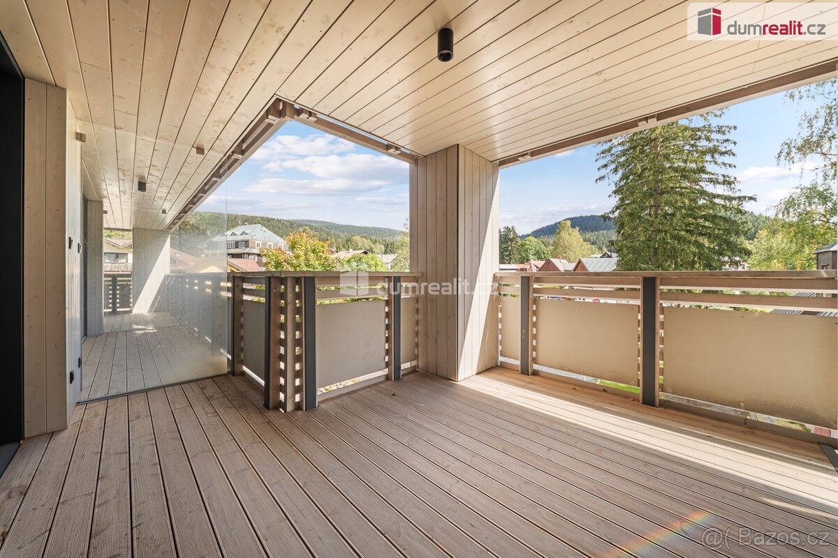 prodej apartmánu 1+kk, 38m2, Harrachov - 2