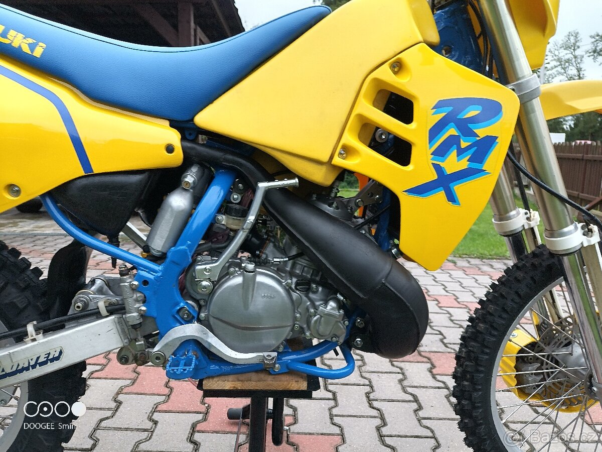 SUZUKI RMX 250