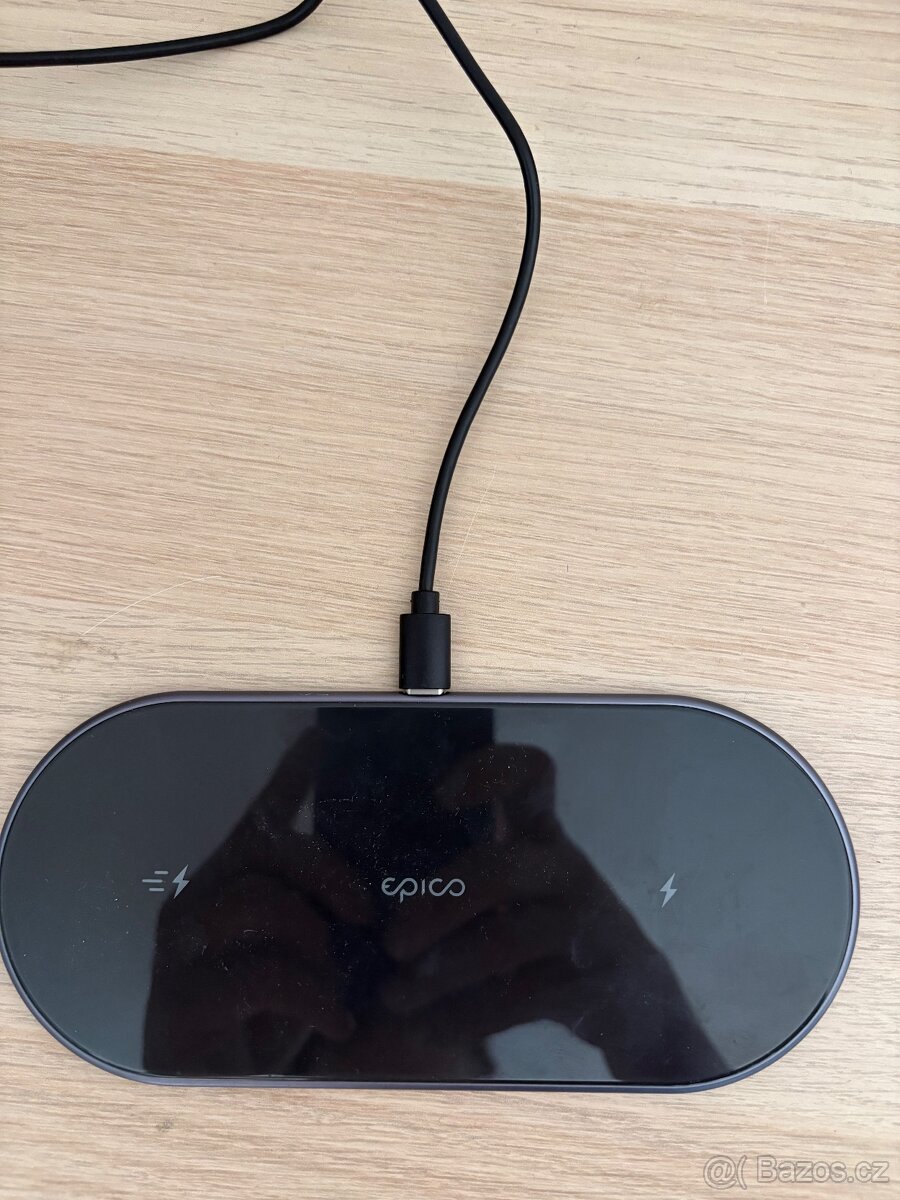Bezdrátová nabíječka epico pro 2 zařízení - 2