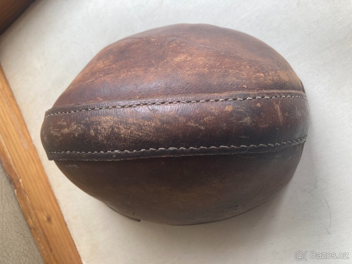 stara kozena hornicka prilba - v super stavu - 2