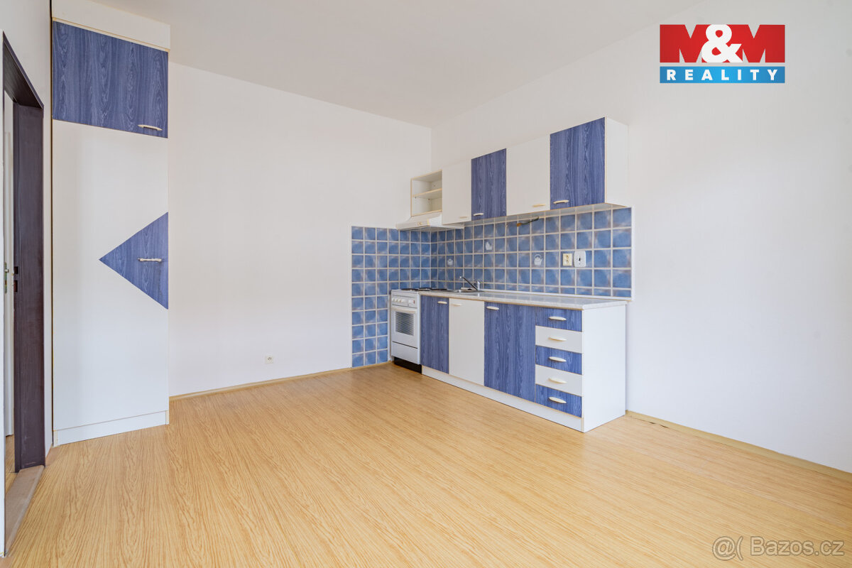 Prodej bytu 3+1, 94 m², Prachatice, ul. Vilémova - 2