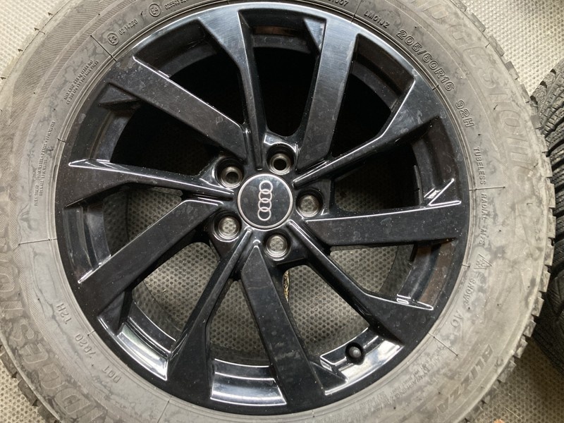 Alu kola AUDI A1 ALLSTREET + CITYCARVER zimní 205/60R16 - 2