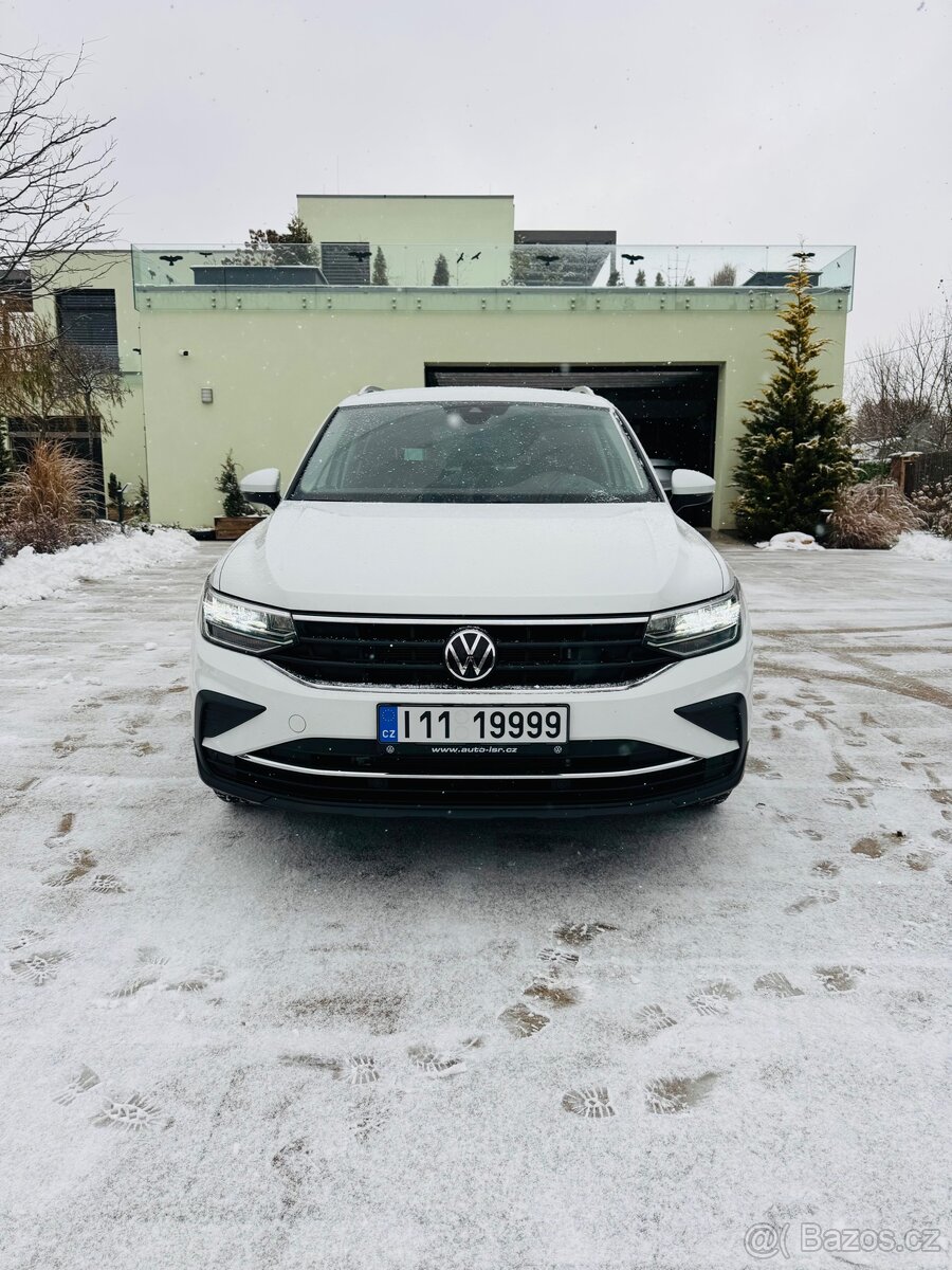 Volkswagen Tiguan 1.5 TSI DSG, 24100km, tažné zařízení, DPH - 2