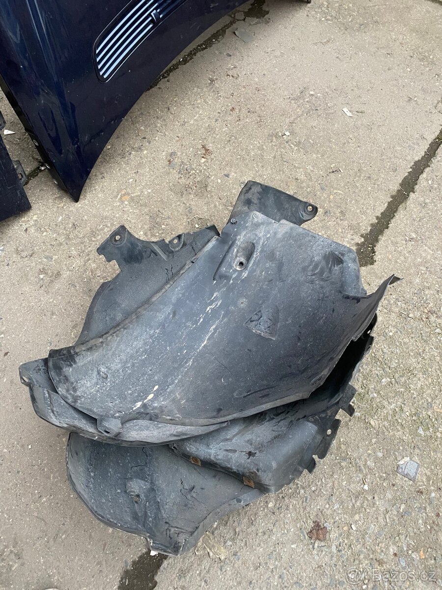 Mercedes W211 předek náhradní díly - 2