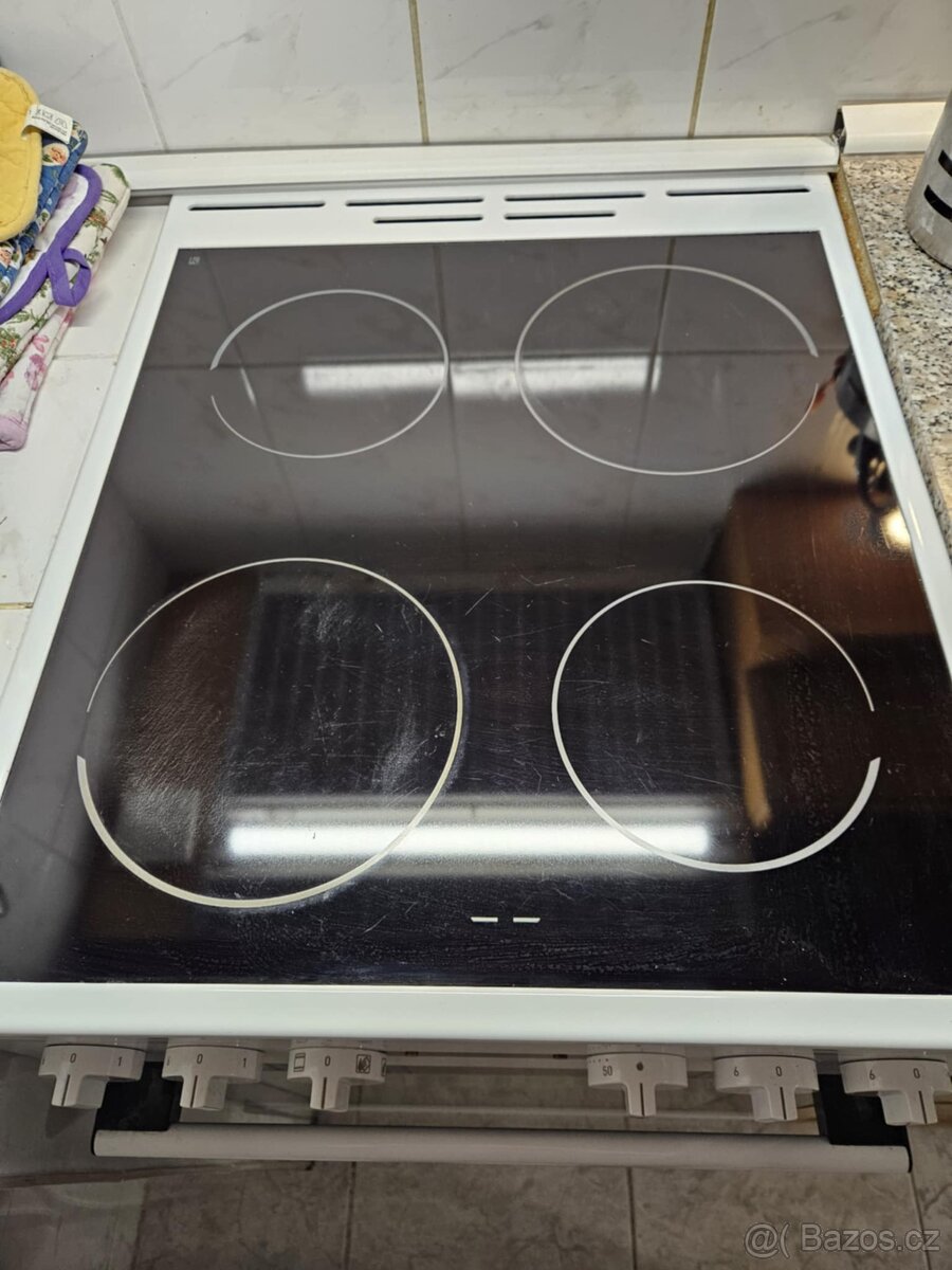 Sporák Mora C 512 BW - 2