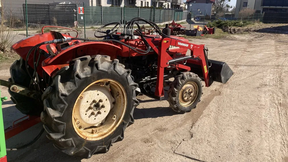 Yanmar 3110D 4x4 - 2