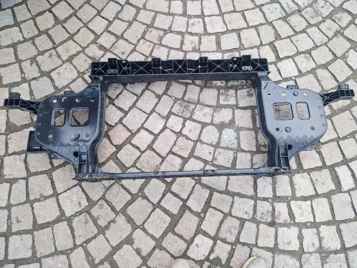 Hyundai Ioniq 5 - chladičová stěna - 2