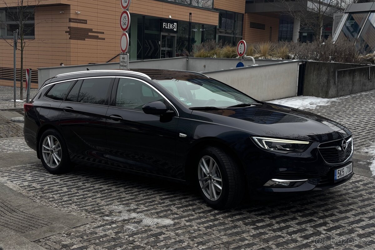 Opel Insignia - 2