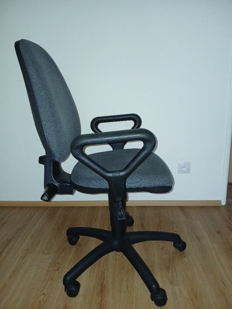 Kancelářská židle - 2