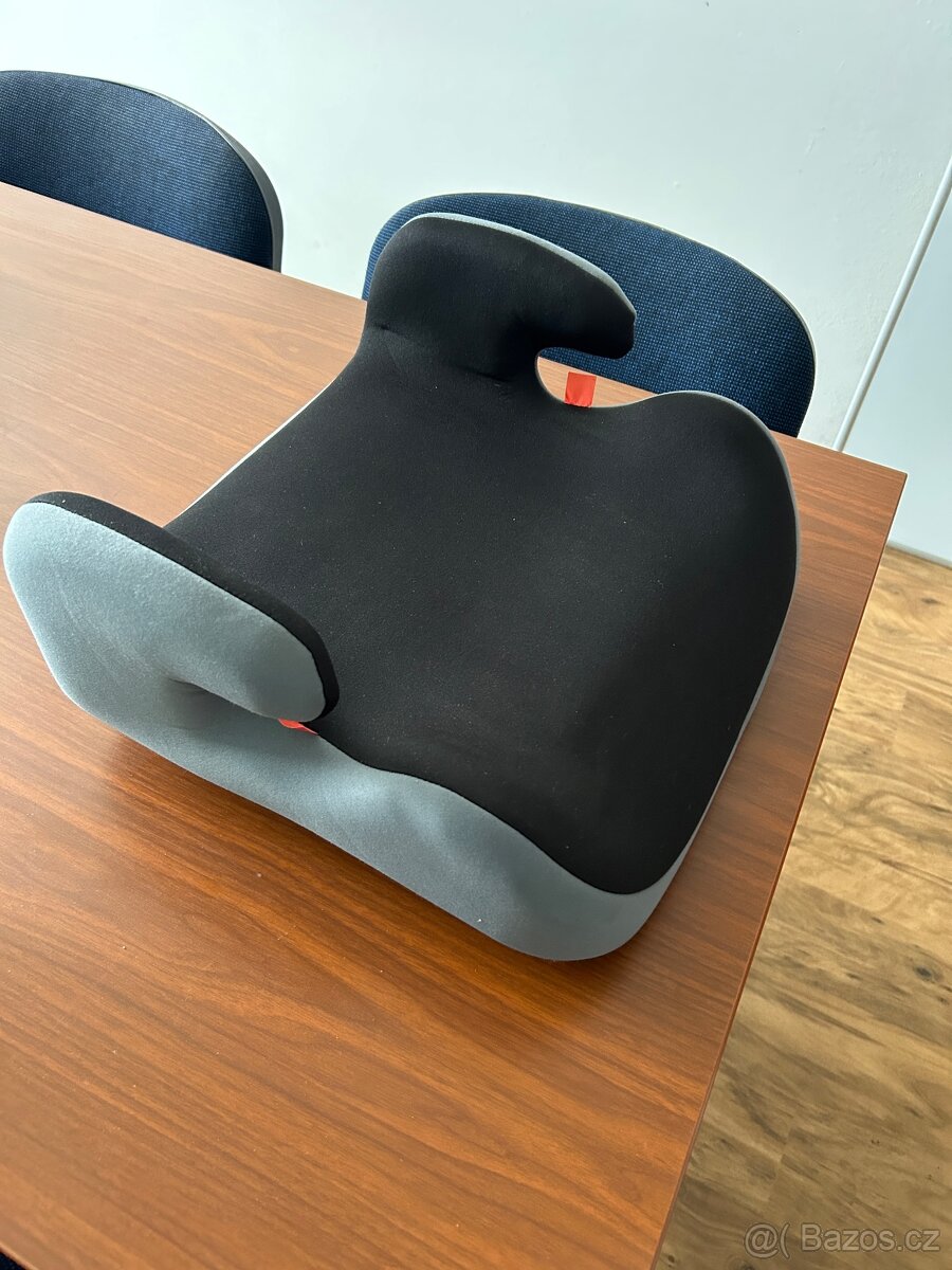 Dětský podsedák 15-36kg - 2