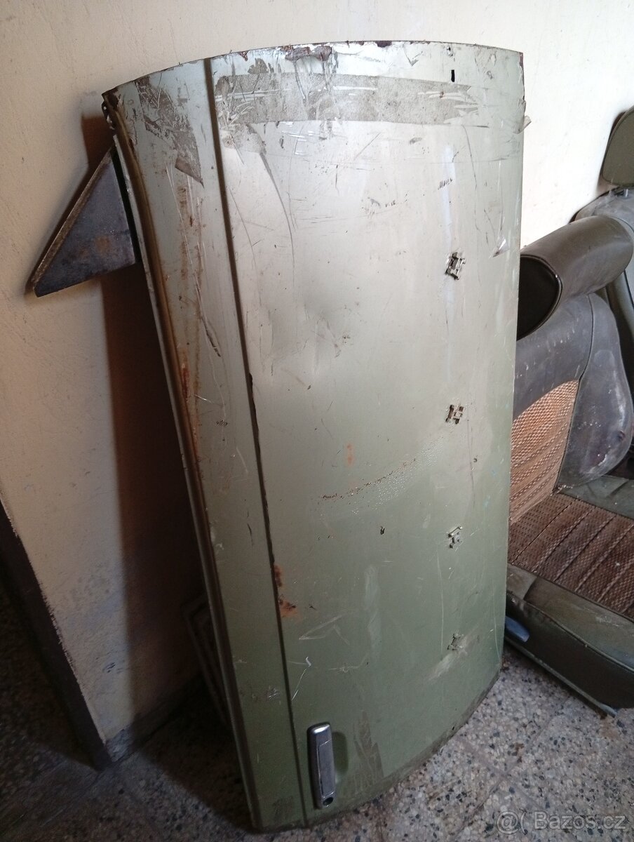 BMW e24 dveře sedačky - 2
