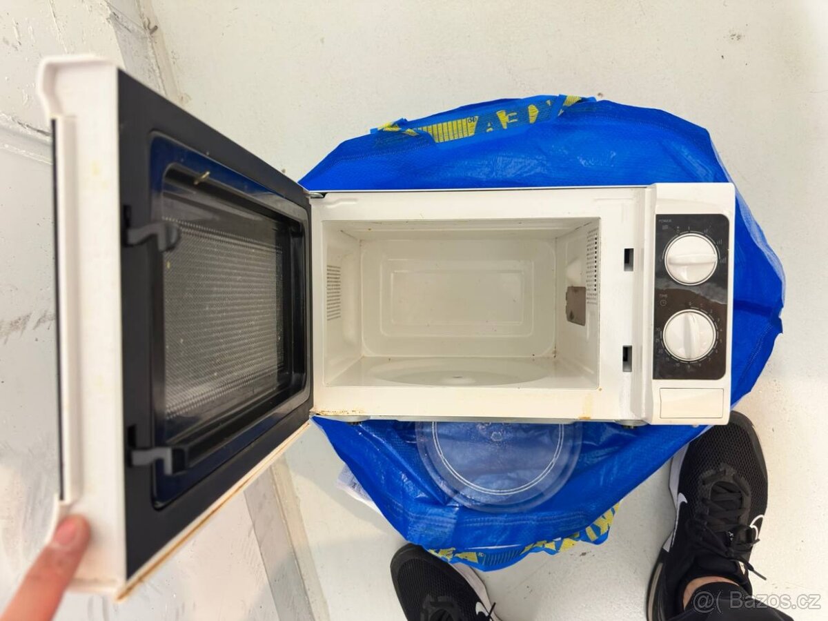 Mikrovlnná trouba Amica - 2