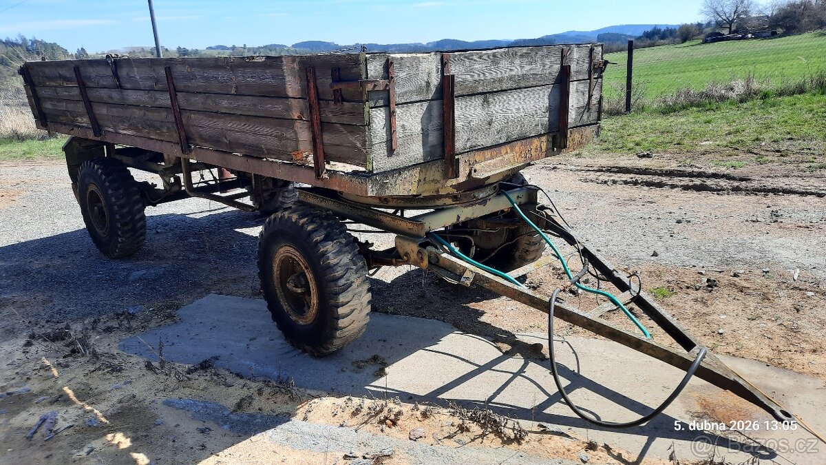 vůz za traktor - 2