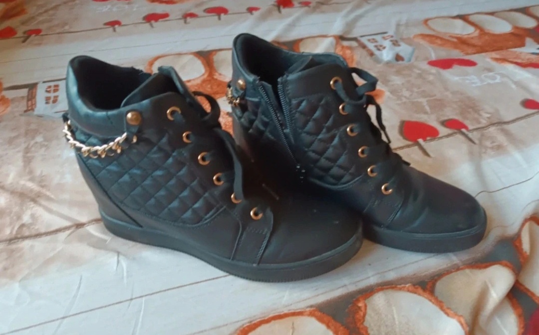 Dámské boty vel 41 - 2