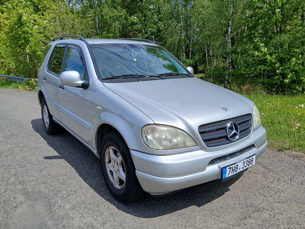 Mercedes-Benz W163 320ML - 2