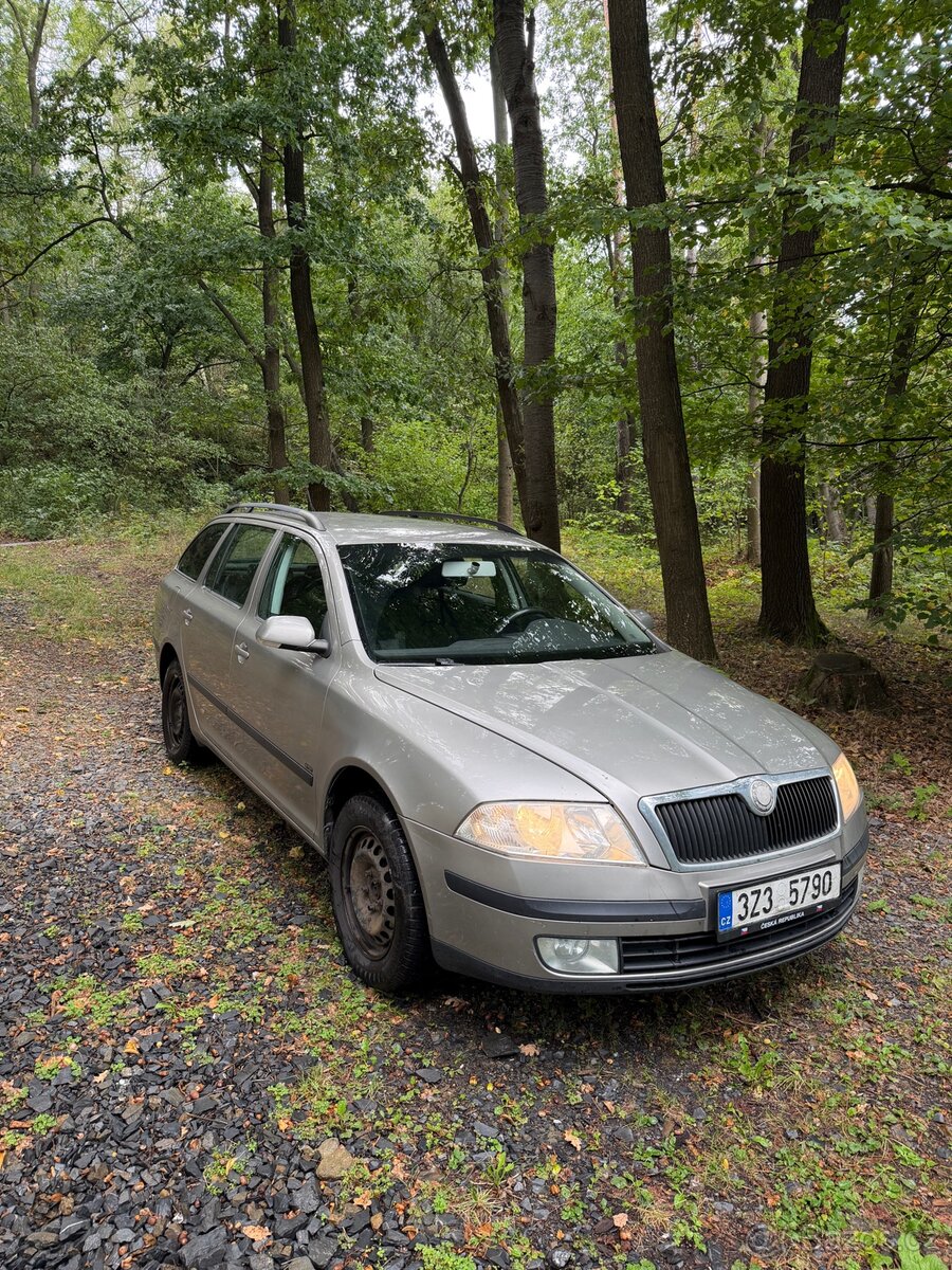 Škoda Octavia II - 2