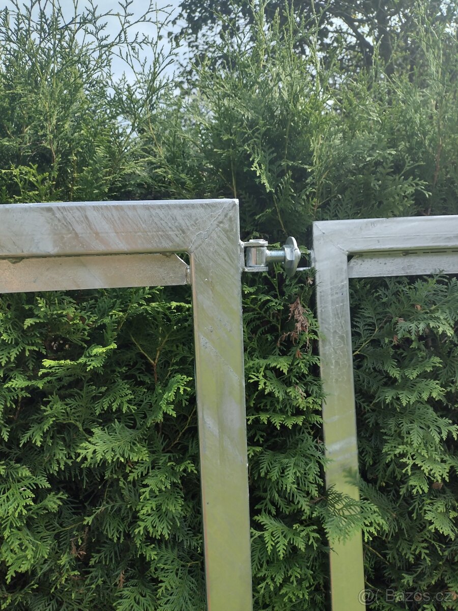 Dvoukřídla brána rám 4x1,5m - 2