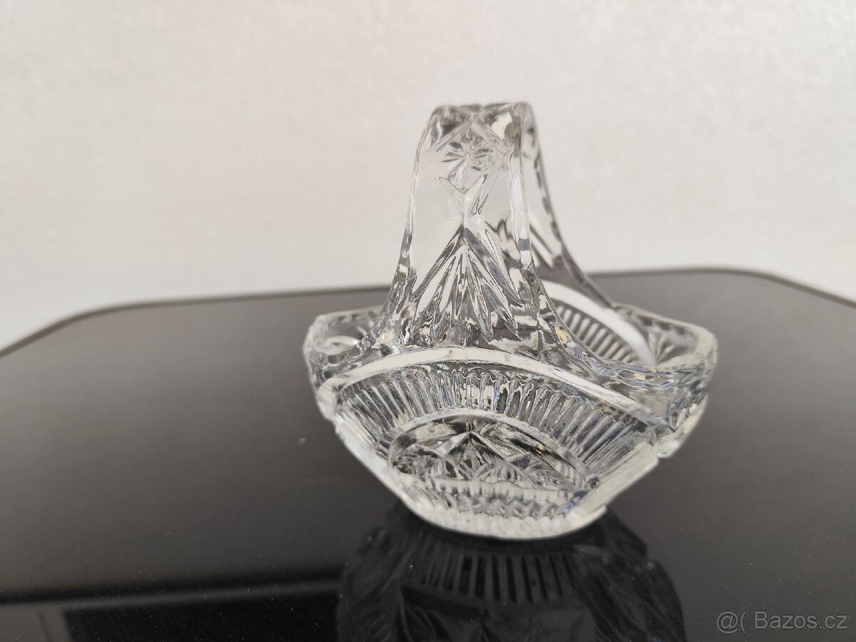 KOŠÍK Z BROUŠENÉHO SKLA - 2