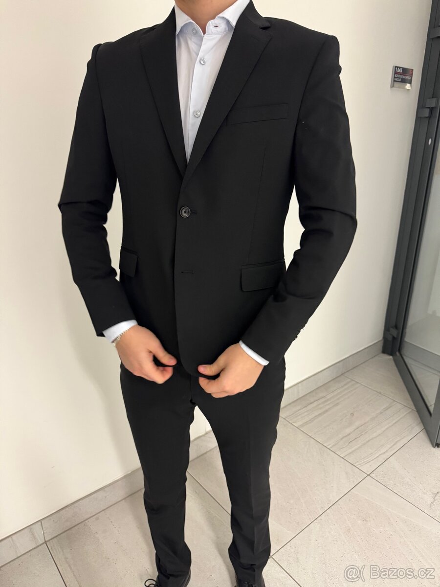 Oblek a košile Blažek 48 - 2