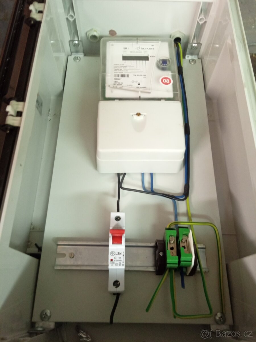 Plastový rozvaděč elektro - 2