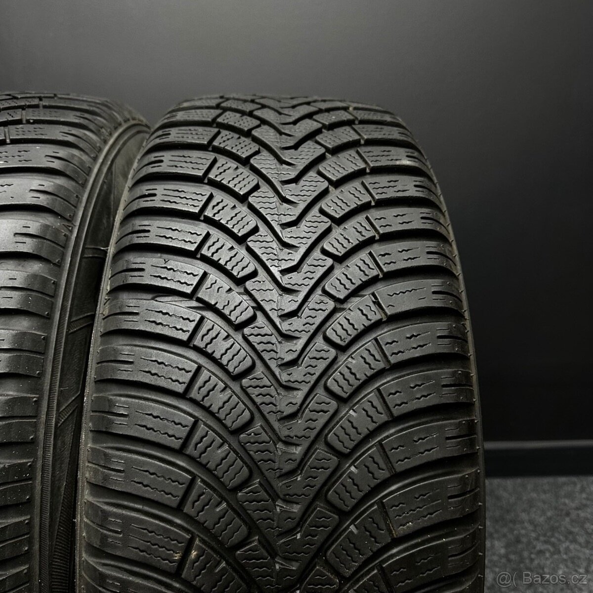 2ks pneu Falken 225/55/18 - 2