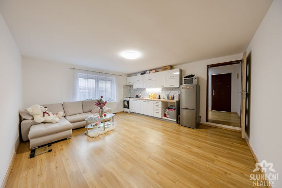 Prodej bytu 2+kk s terasou, 50 m², Popovice - 2