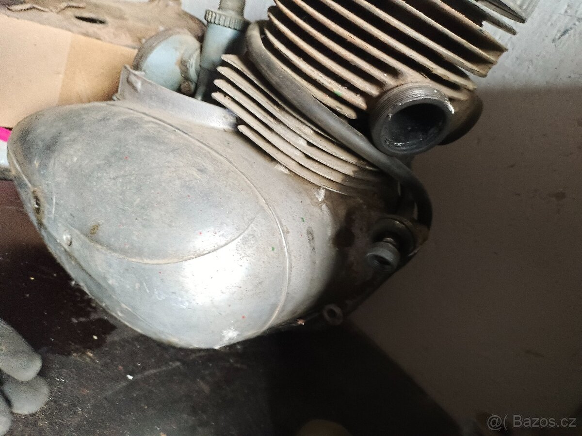 jawsa 250 půlbuben motor+štítek 1955 - 2