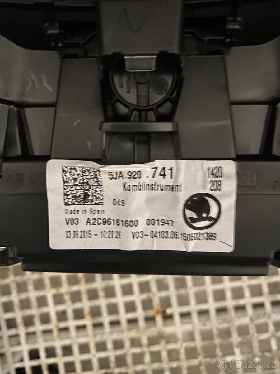 pristrojove budiky skoda rapid - 2