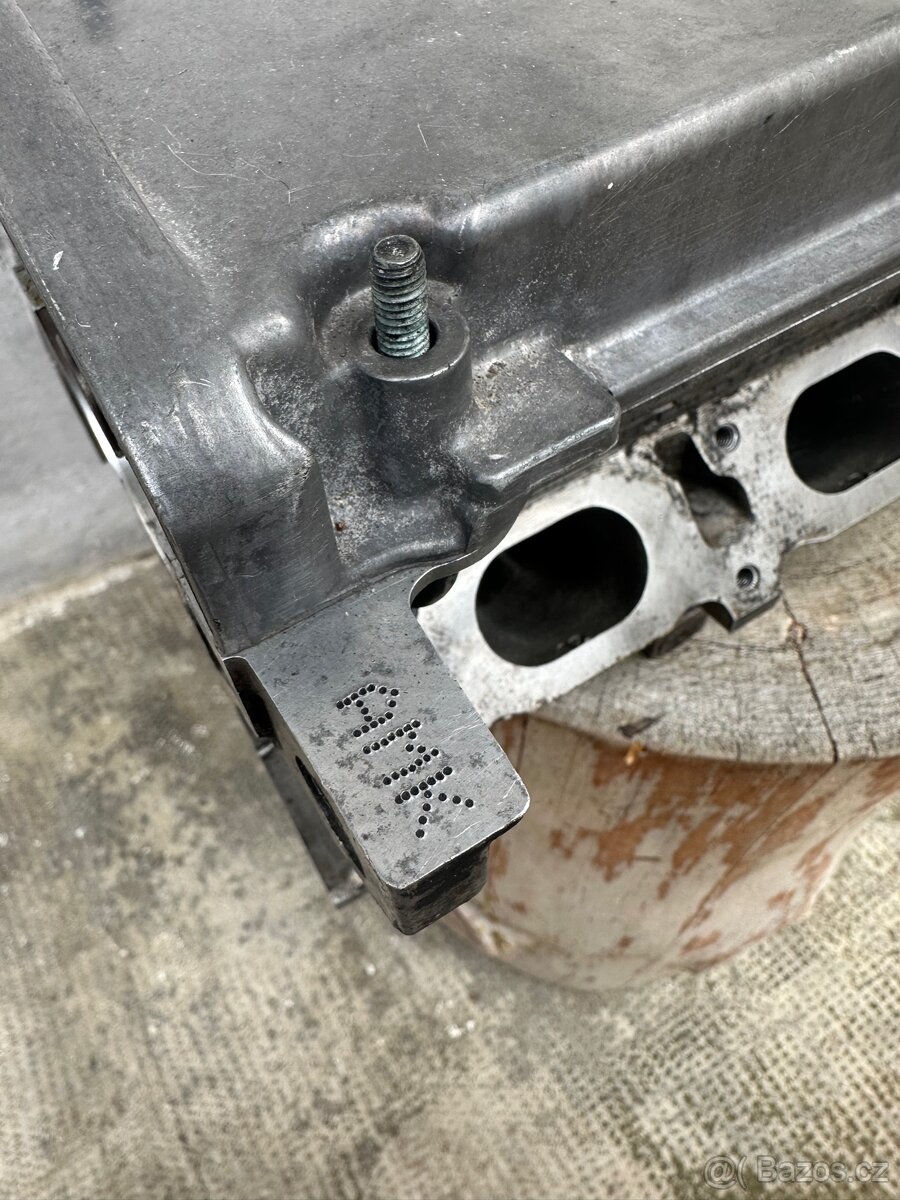 Hlava AMK - 1.8t 154kw - 2