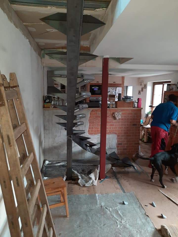 Zámečnické, instalatérské a elektrikářské práce - 2