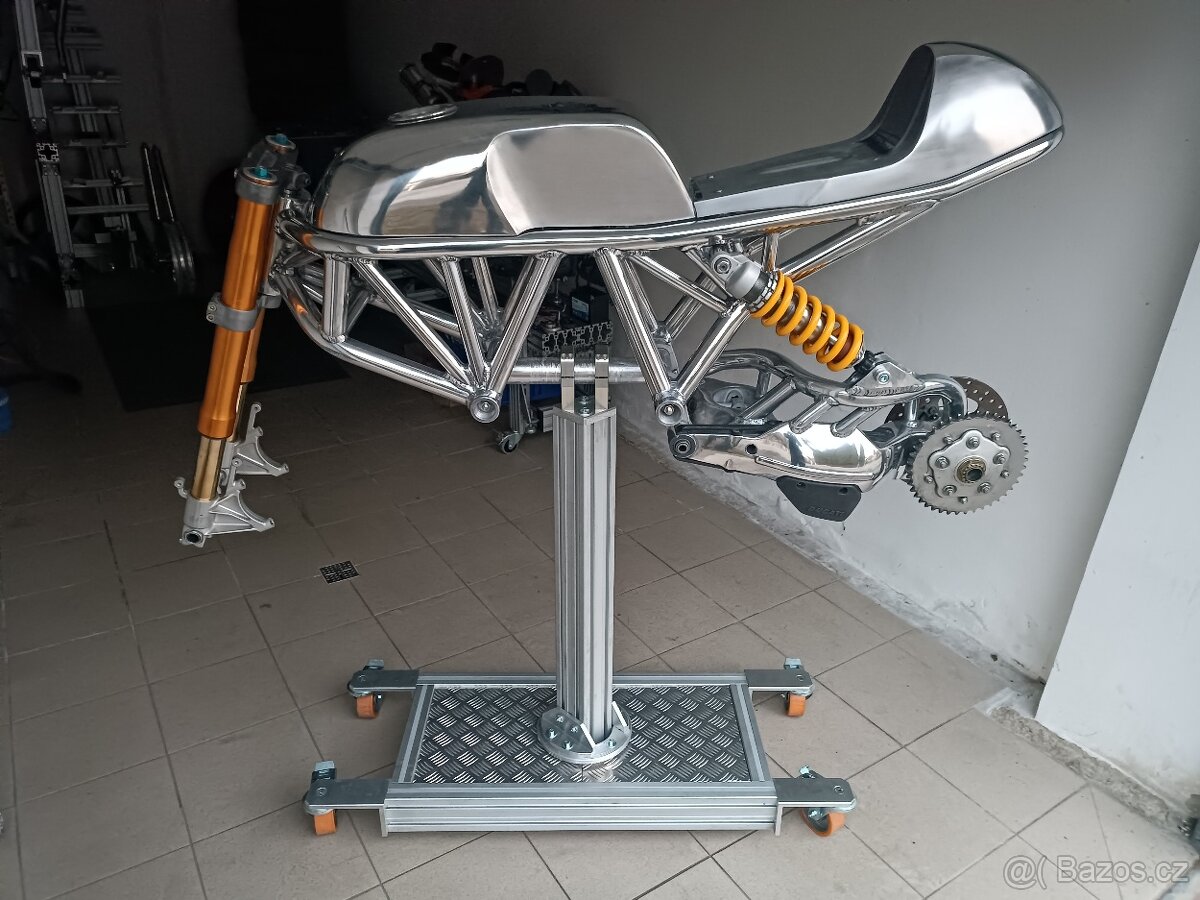 Ducati showbikes rámy - 2