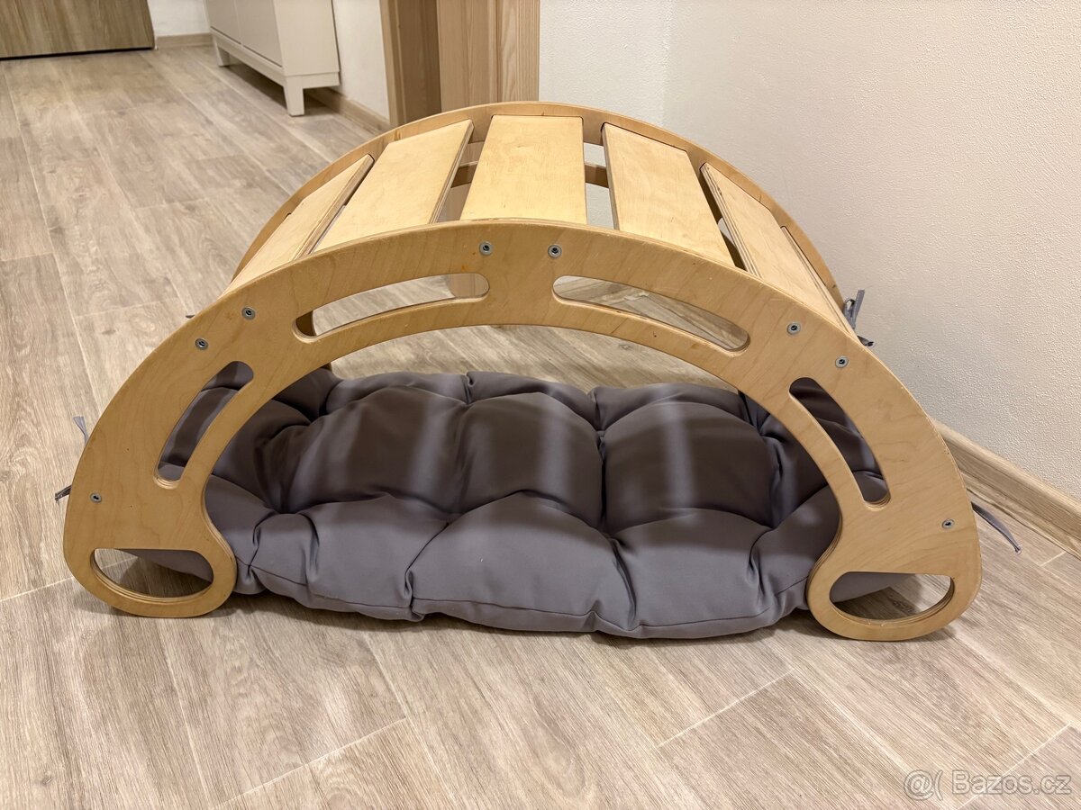 Montessori houpačka s polštářem - 2