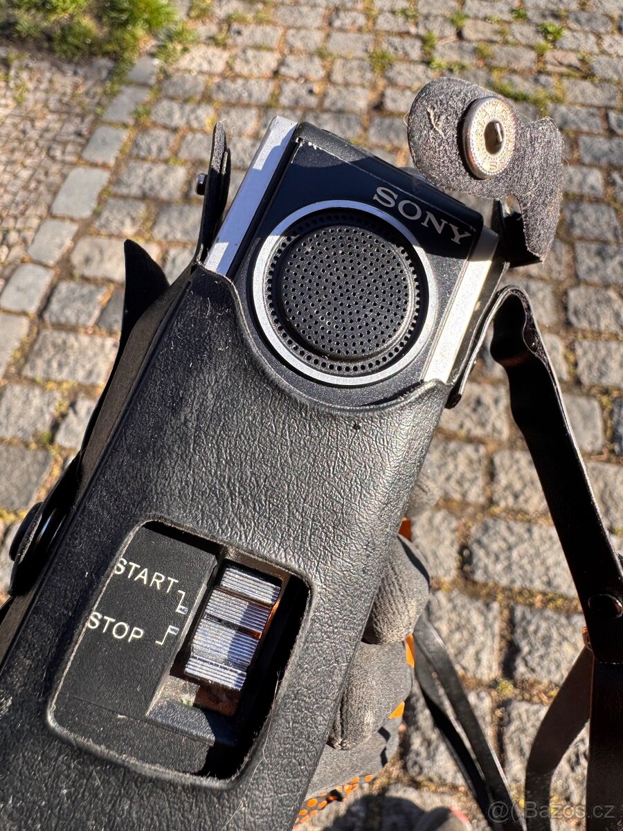 Diktafon SONY na kazety 70-80 leta - 2