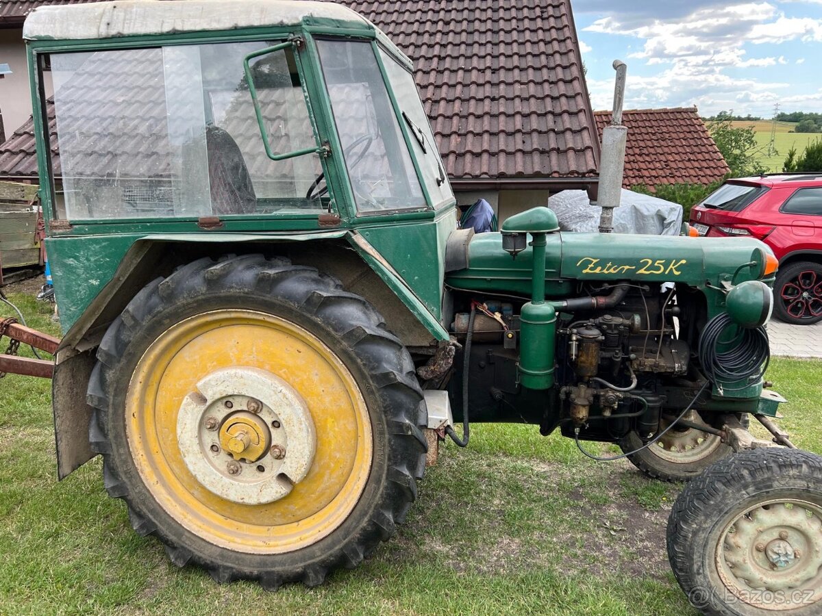traktor Zetor 25K - 2